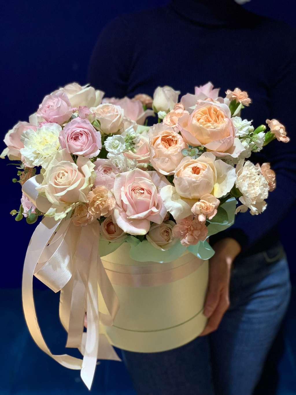 КОРОБКА ЦВЕТОВ BLOOM BOX 72