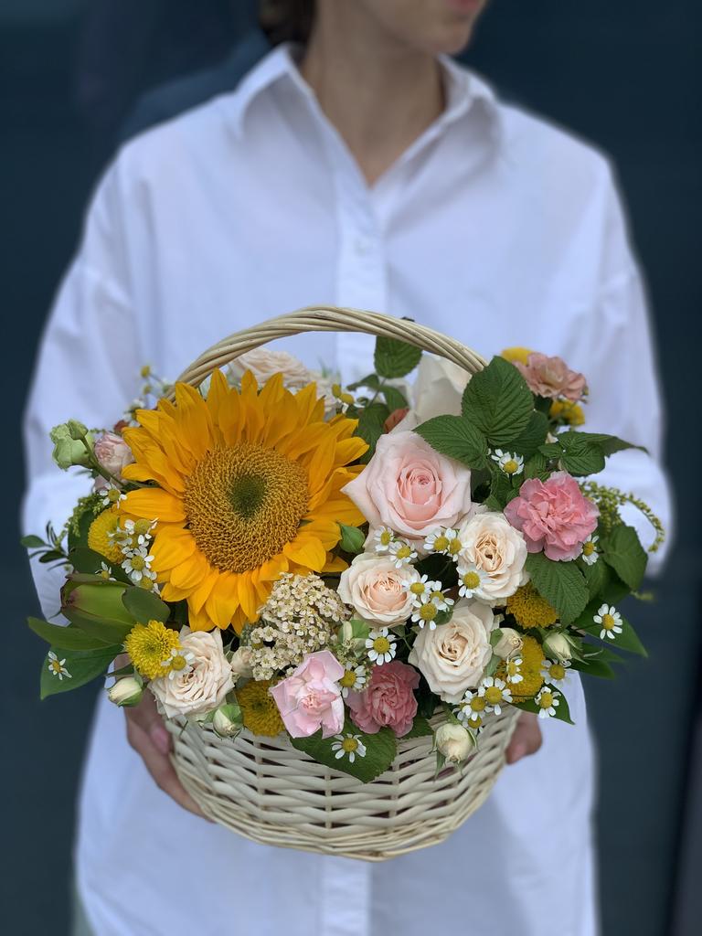 КОРЗИНА ЦВЕТОВ BLOOM BOX 133