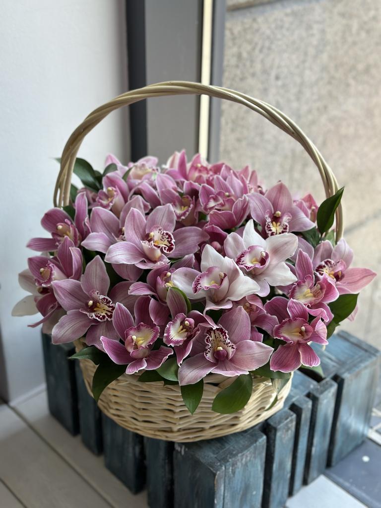 КОРЗИНА ЦВЕТОВ BLOOM BOX 67