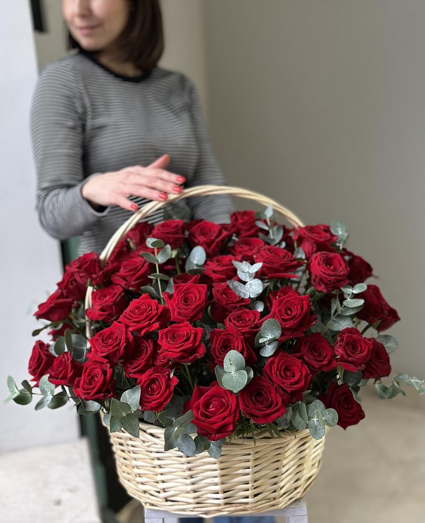 КОРЗИНА ЦВЕТОВ BLOOM BOX 82