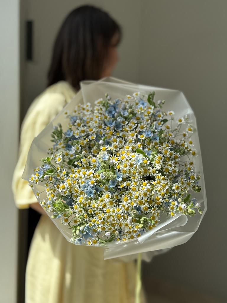 ДУОБУКЕТ ИЗ РОМАШЕК И ОКСИПЕТАЛУМА 22