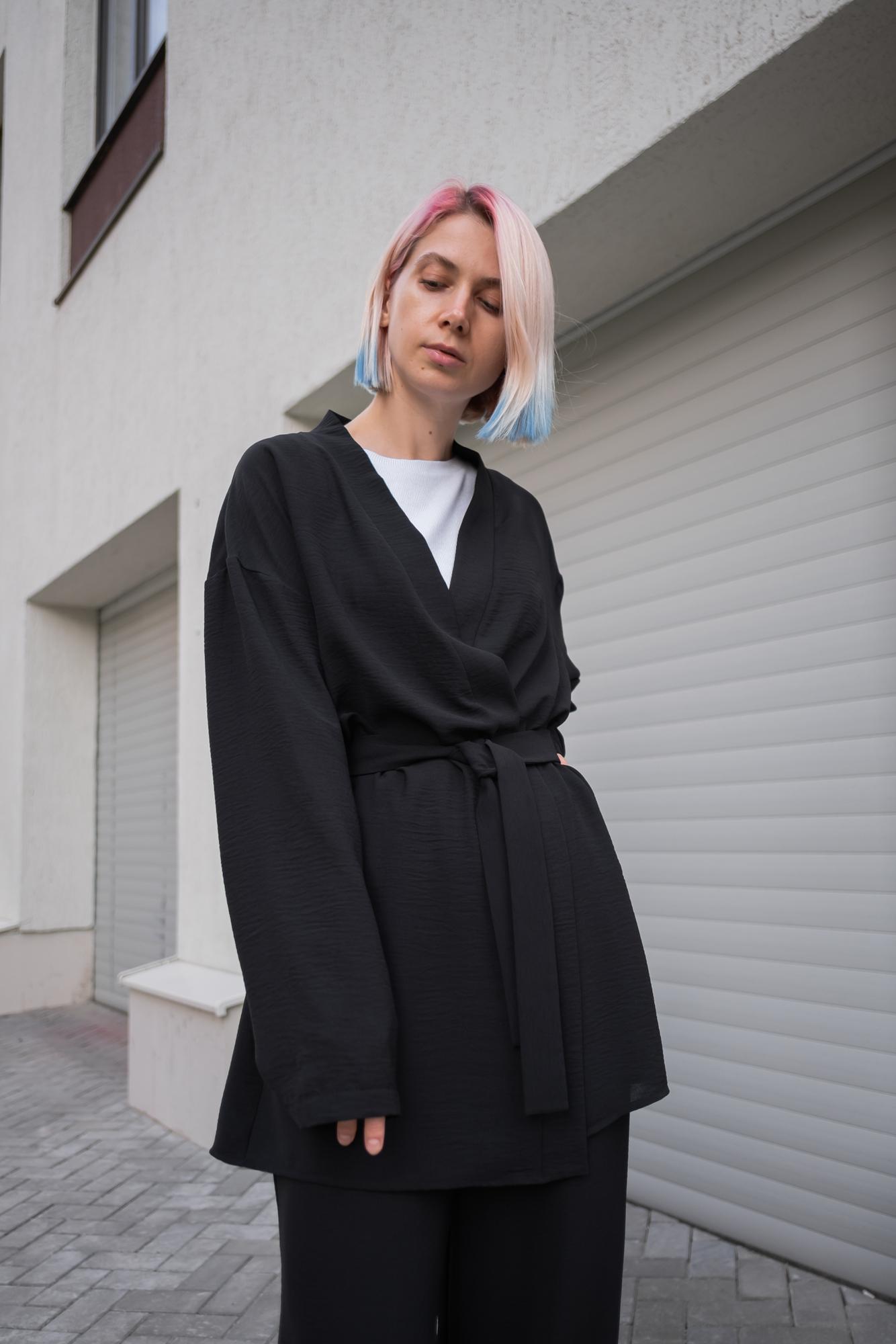 Жакет-кимоно в чёрном цвете