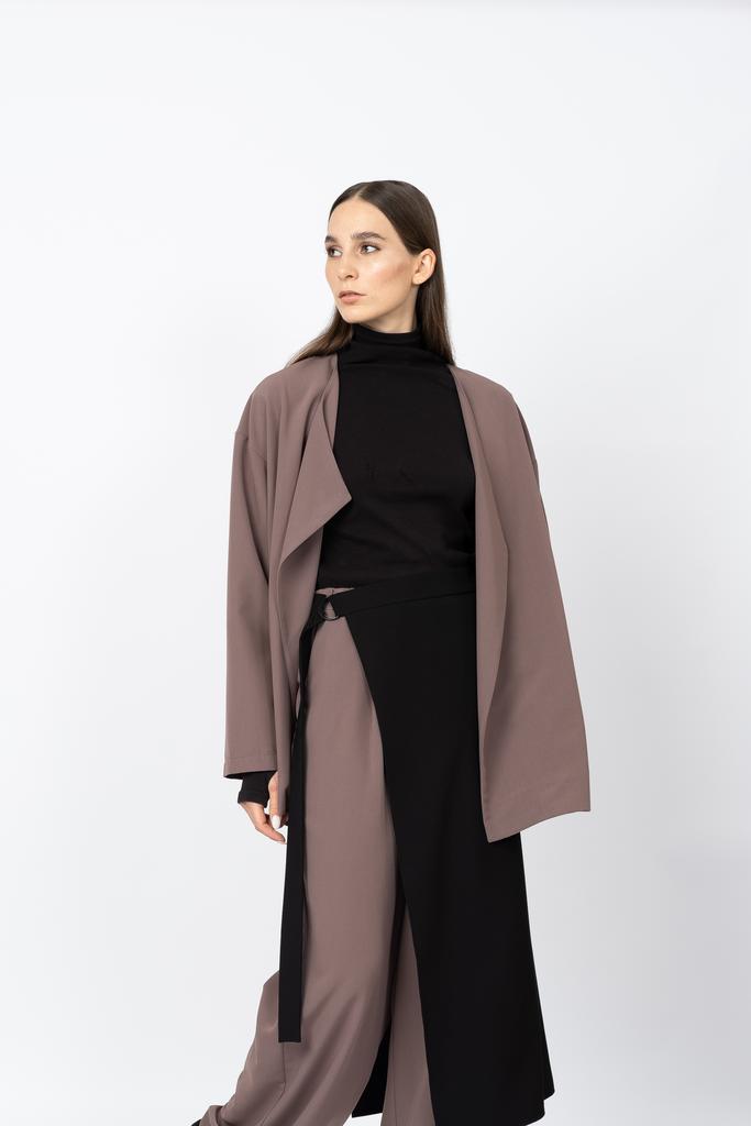 Полуюбка чёрного цвета