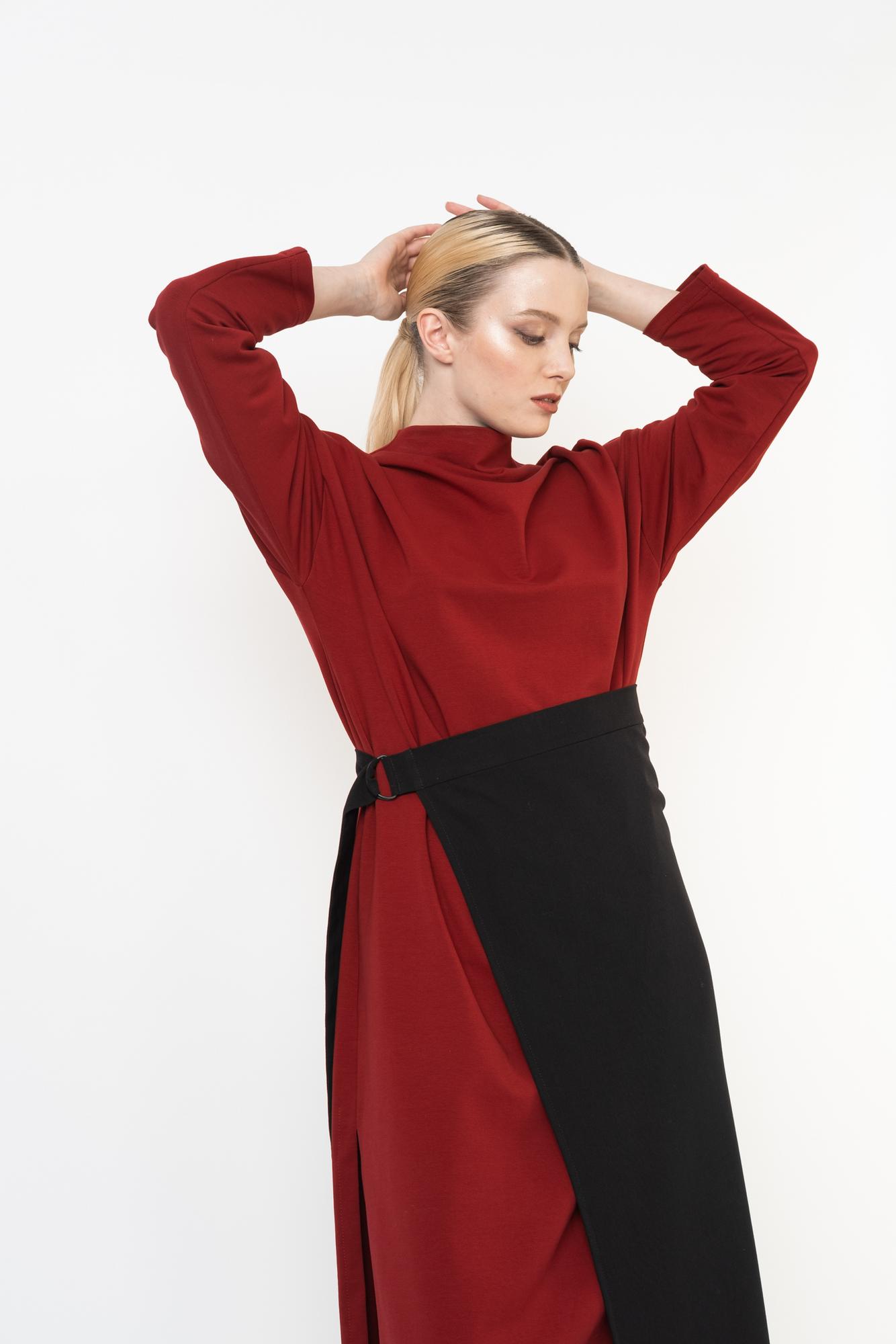 Полуюбка чёрного цвета