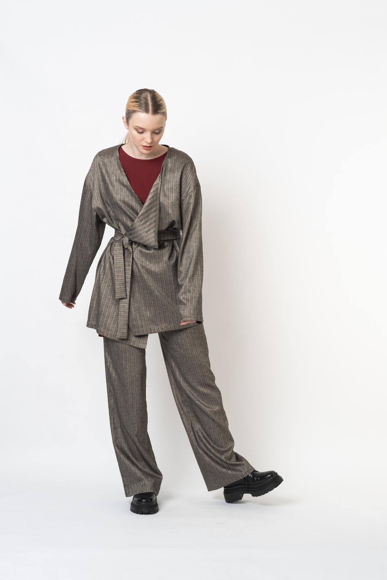 Широкие брюки на эластичном поясе из шерсти