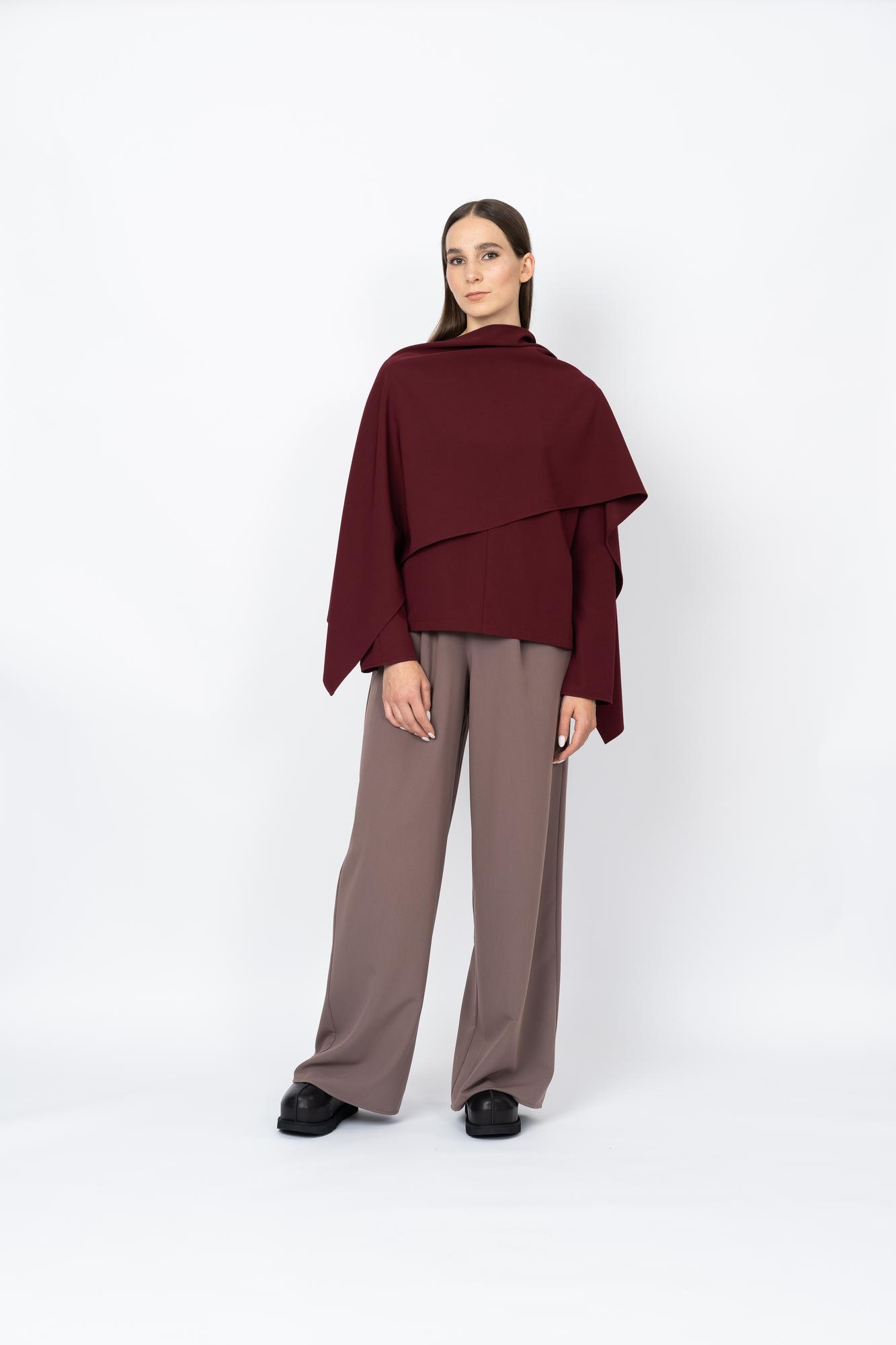 Свитшот с шарфом бордового цвета