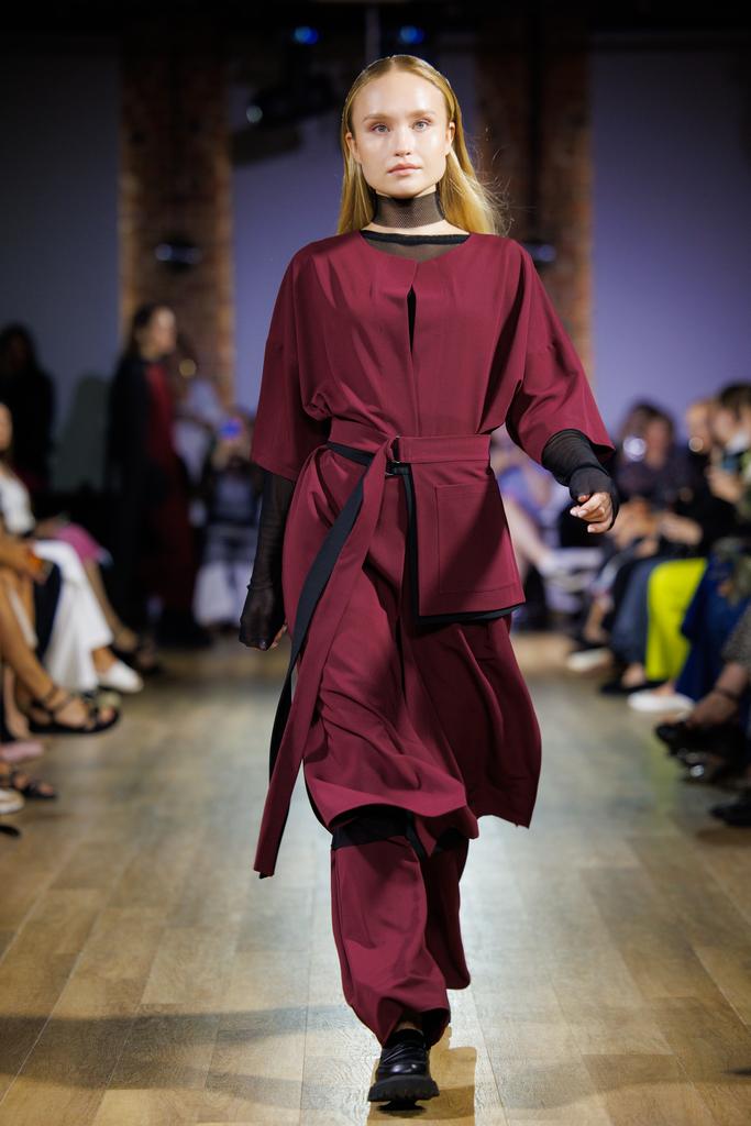 Съёмный карман-пояс бордового цвета