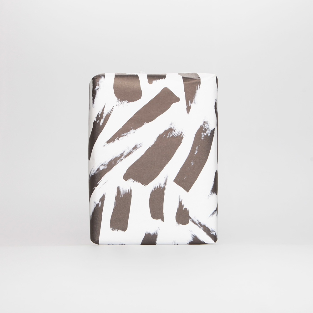 Упаковочная бумага Messy strokes Red Wooden Flag