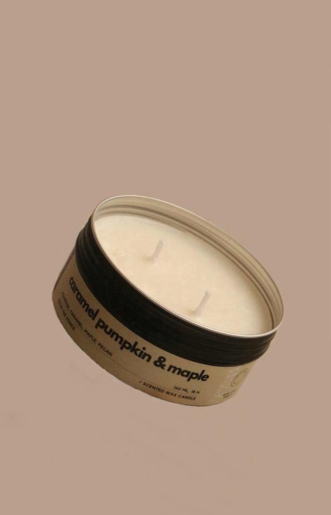 Свеча IRON Карамельная тыква и клен The Fonce