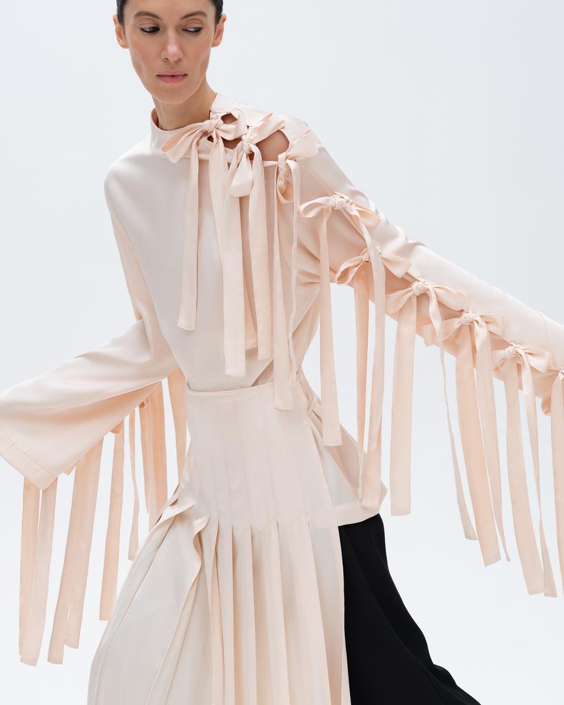 Блуза EQUILIBRIUM rose bows Отосион