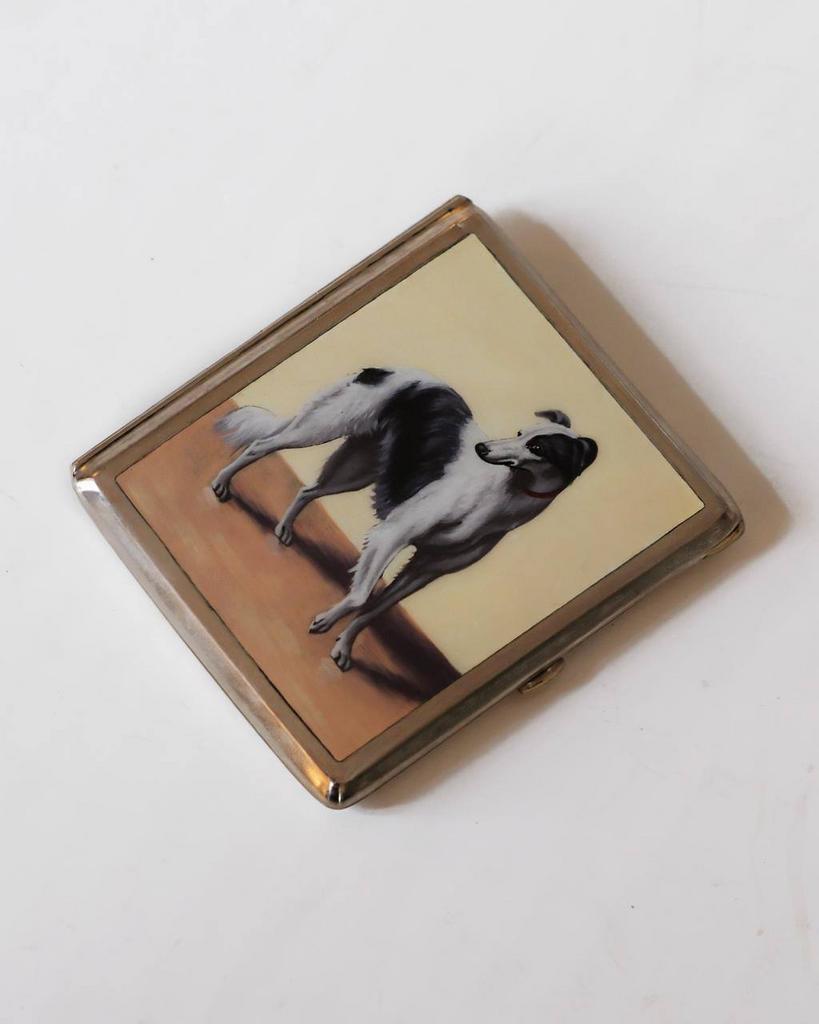 Портсигар с борзой начала ХХ века