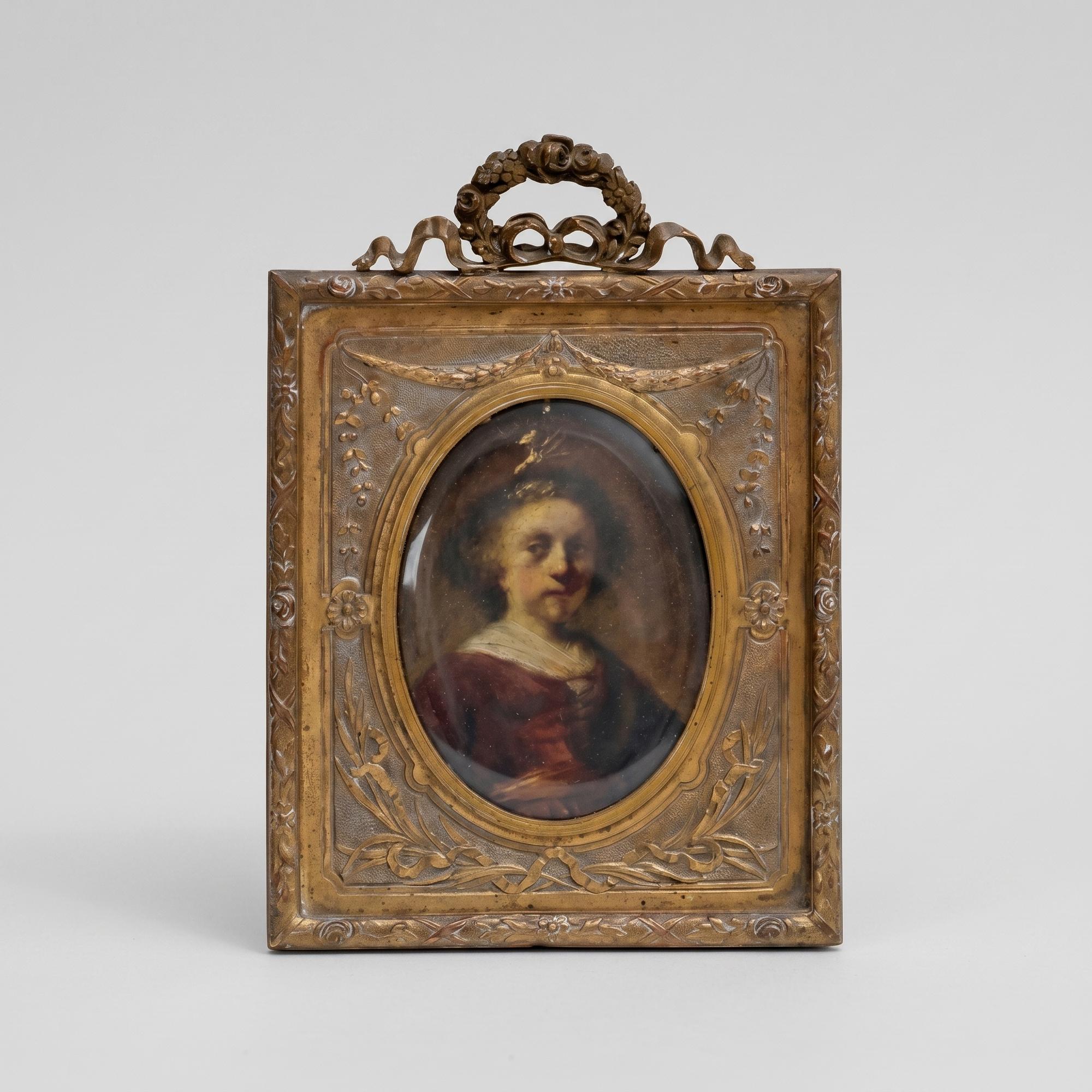 Рамка для фото бронзовая конца XIX века