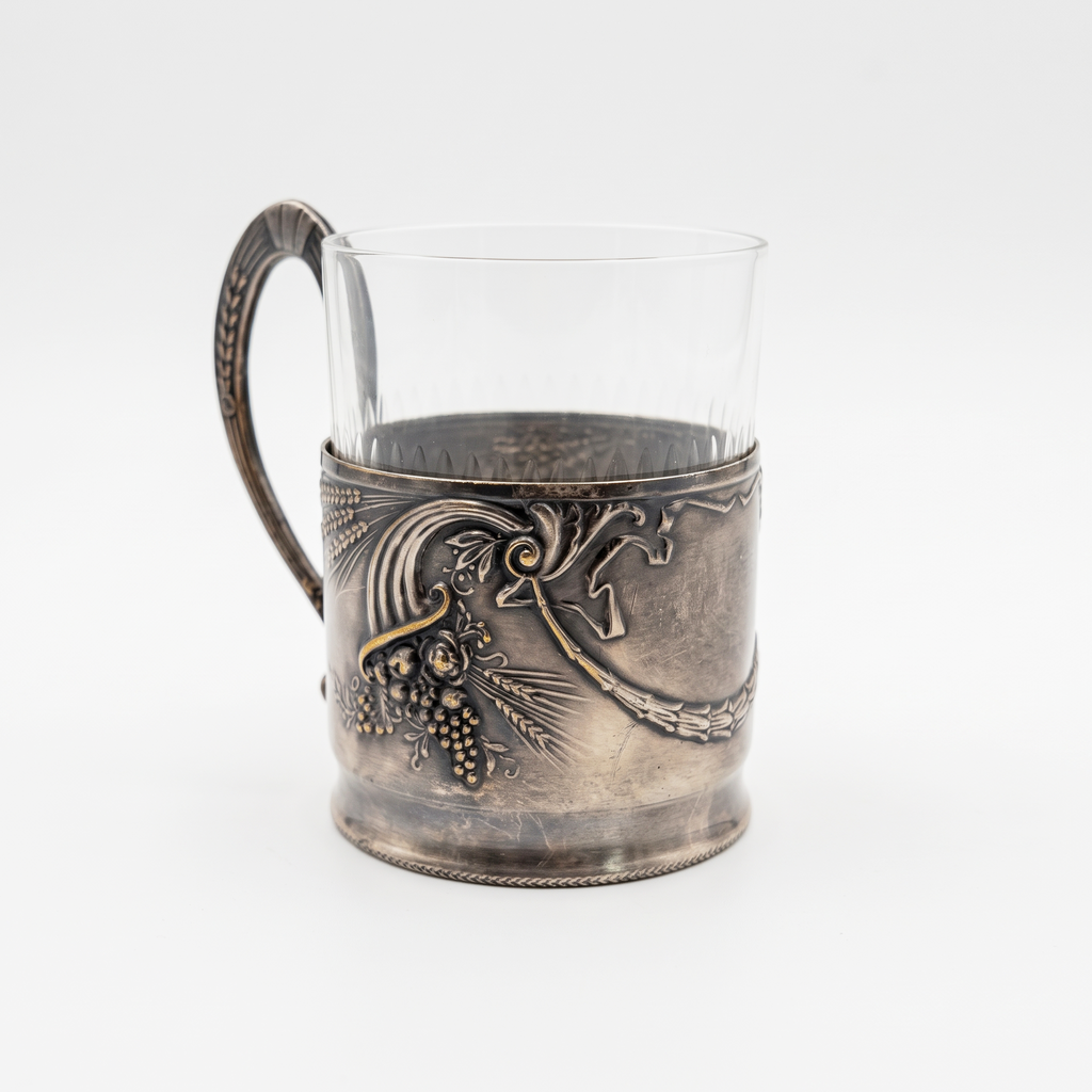 Винтажный подстаканник «Рог изобилия», 1920-1950-е годы