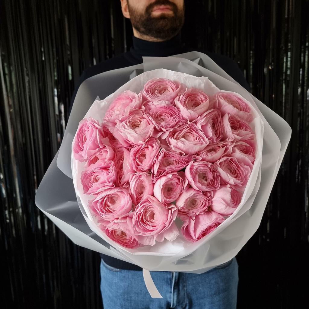 ранункулюсы розовые