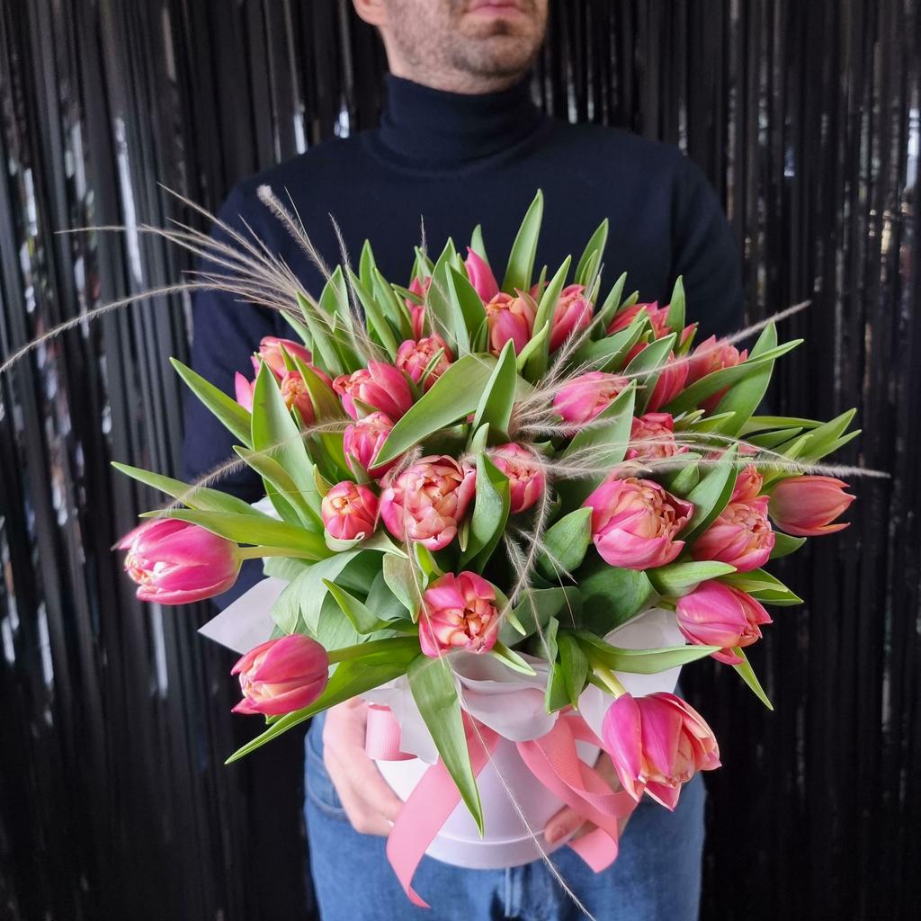 Box тюльпаны