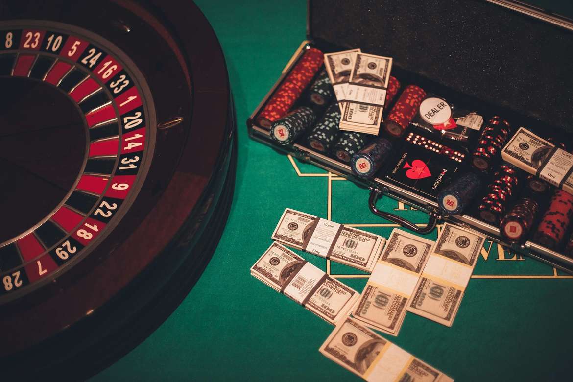 Рулетка - 22000 руб.