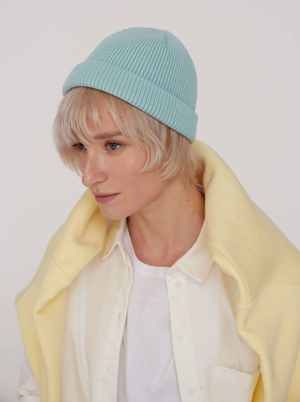 ШАПКА ГОЛУБАЯ, КМ