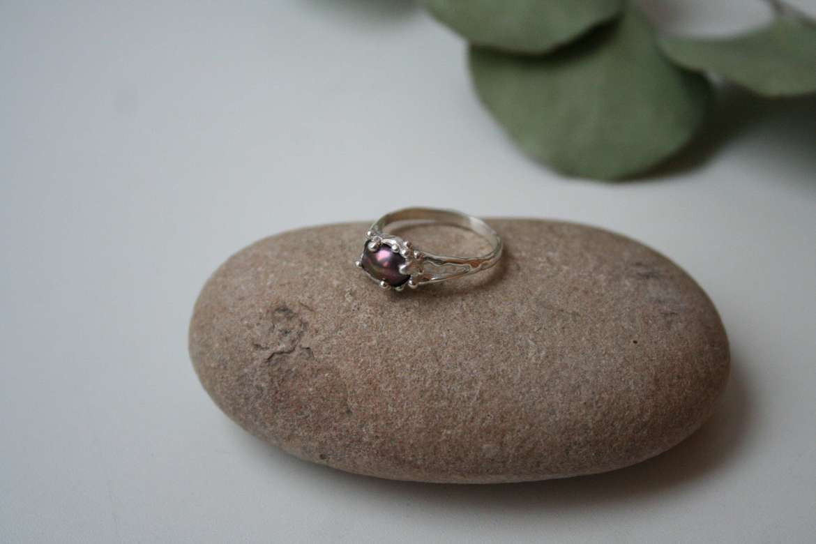 кольцо с жемчугом