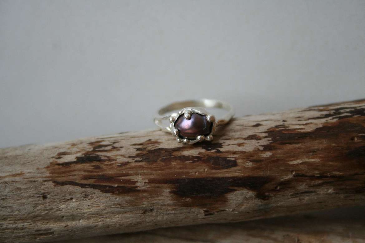 кольцо с жемчугом