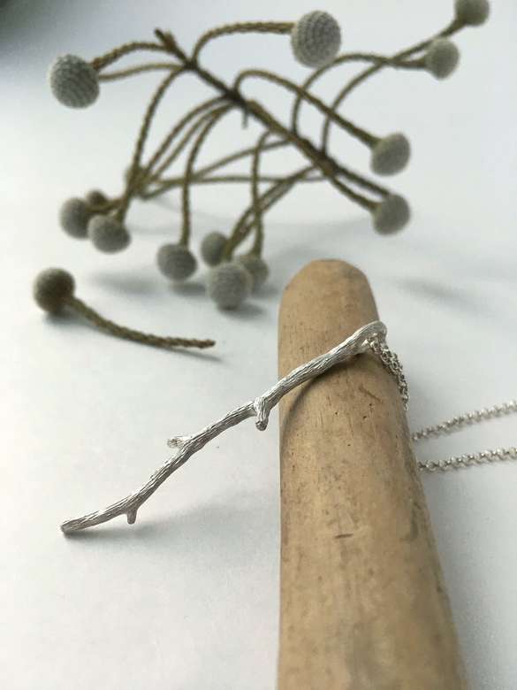 кулон веточка