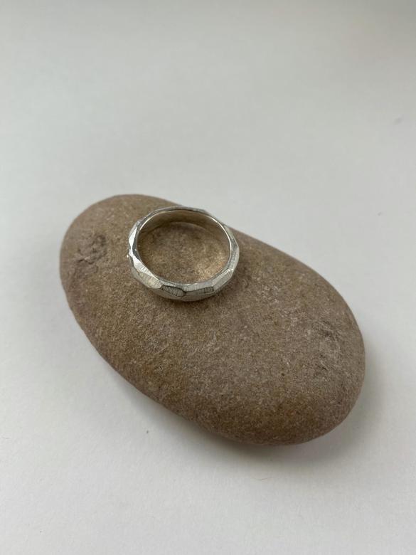 кольцо грани