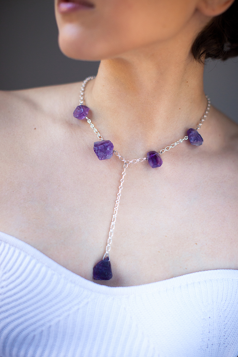 колье с аметистом