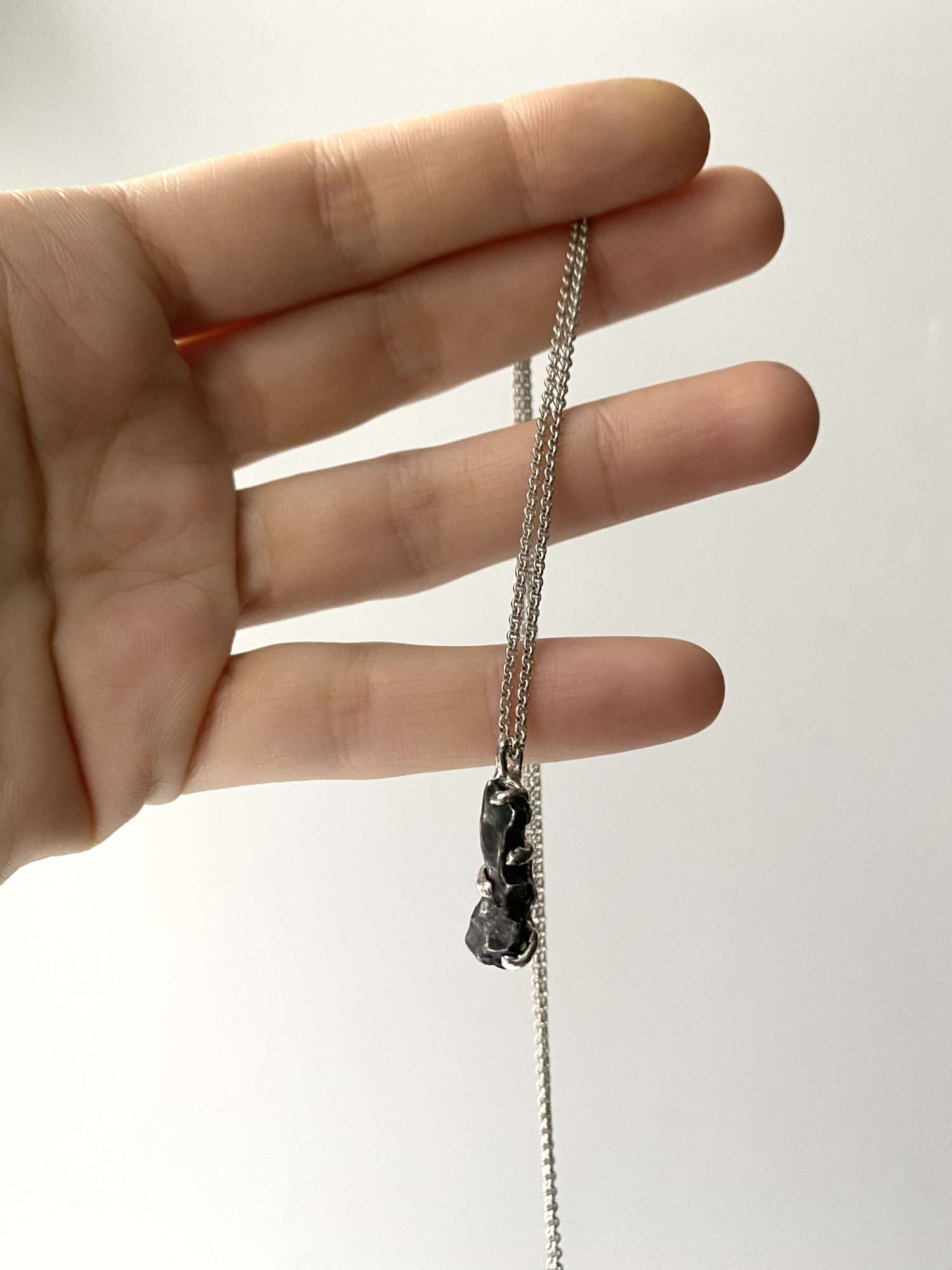 Кулон с метеоритом