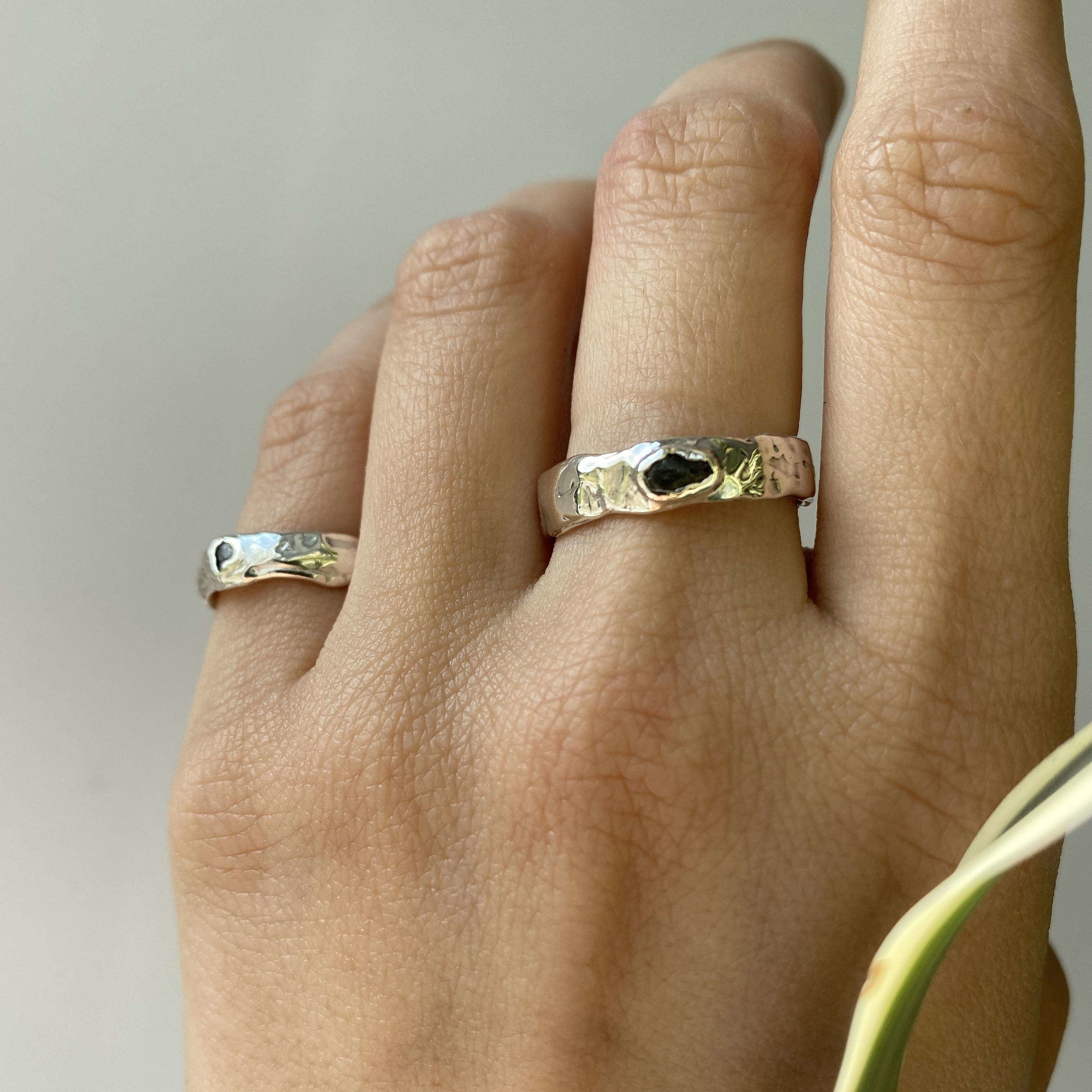 обручальные с метеоритами