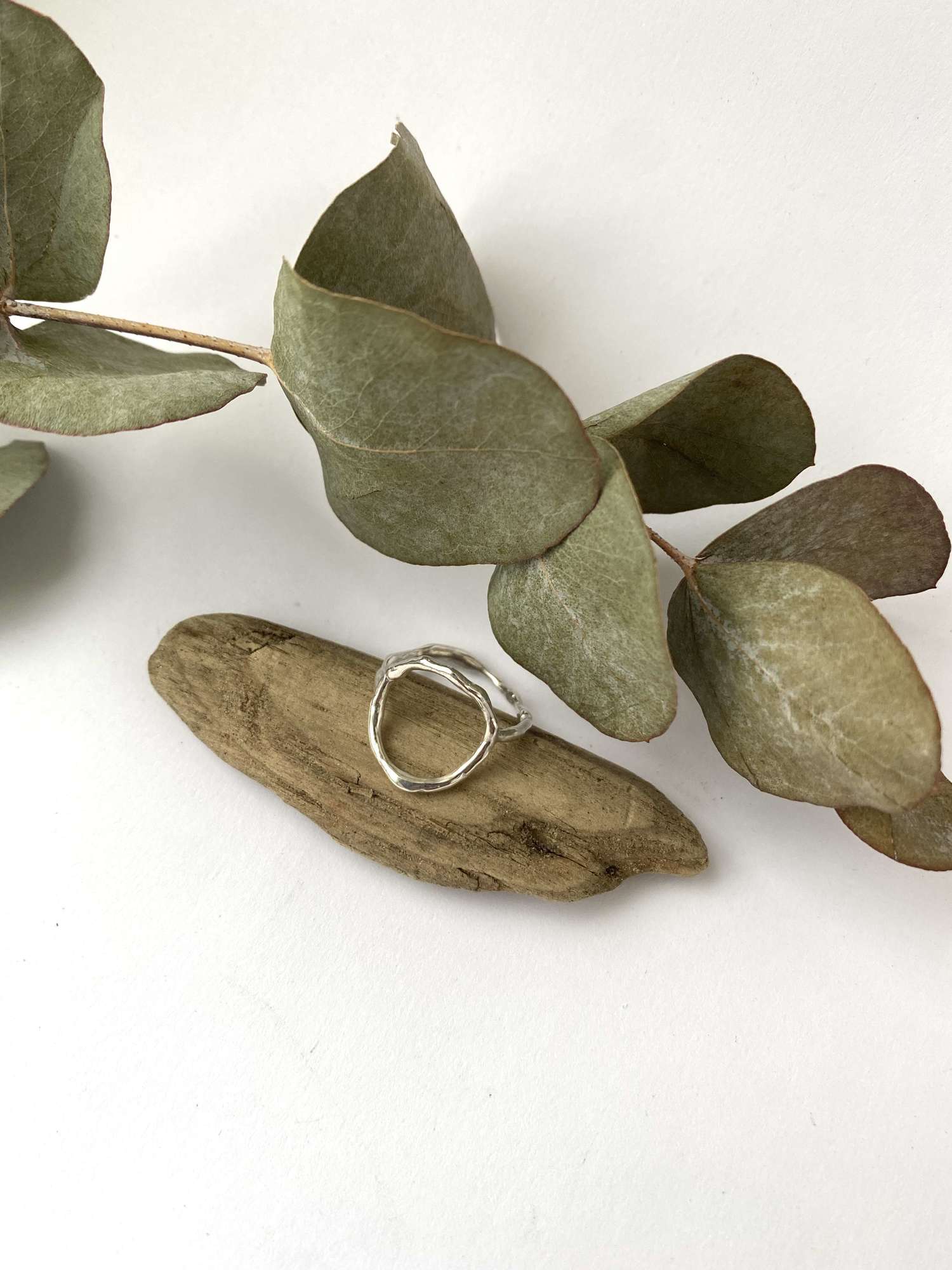 кольцо круг