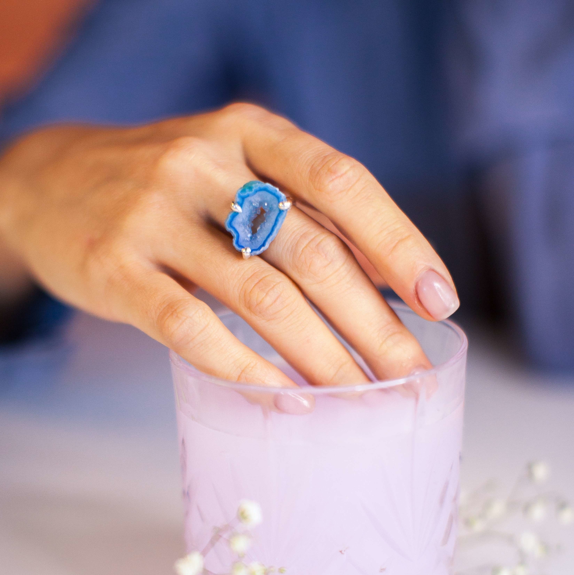 Кольцо цветные агаты