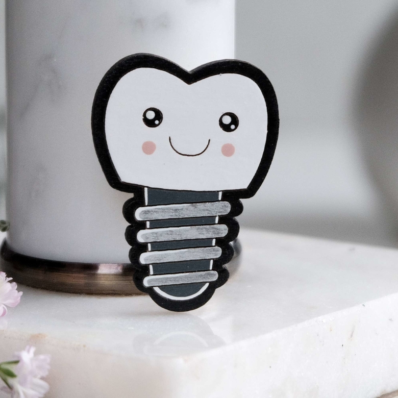 значок для стоматолога