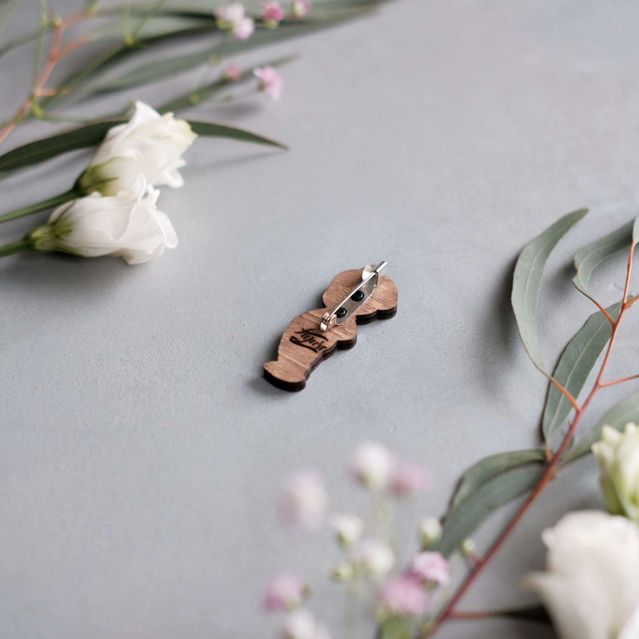 Брошь «Пупс»