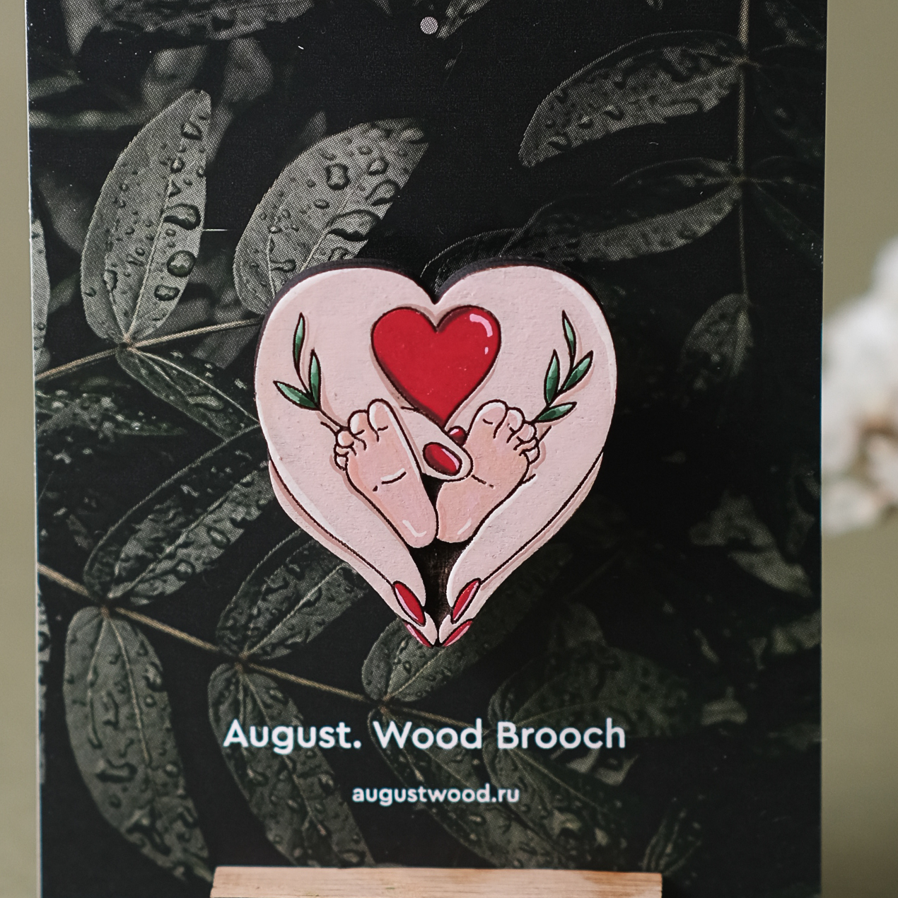 деревянный значок для врачей