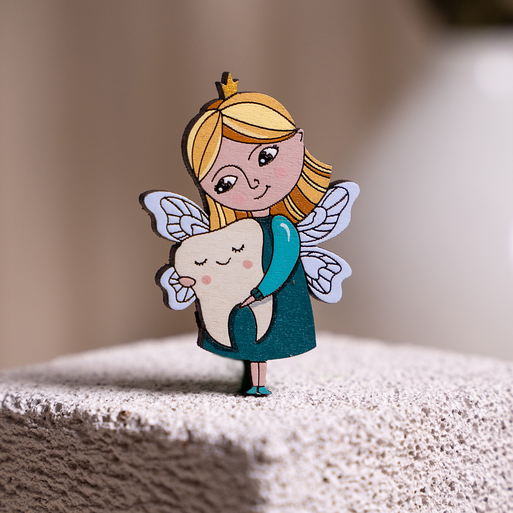 значок деревянный зубная фея для врачей