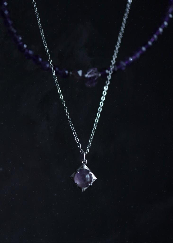 Amethyst Set I Сет колье с аметистом, белая латунь, сталь
