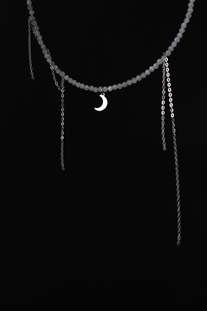 Moon Moonstone Necklace I Колье Луна с лунным камнем, сталь
