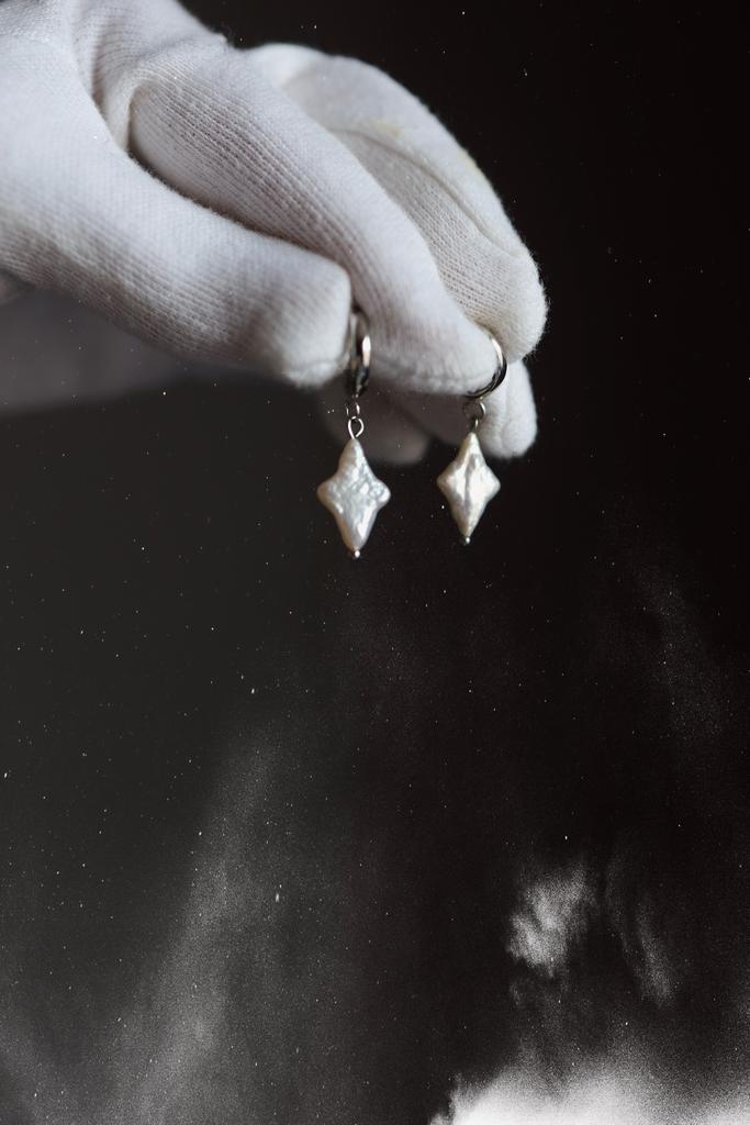Pearl Stars Earrings I Серьги с барочным жемчугом, сталь