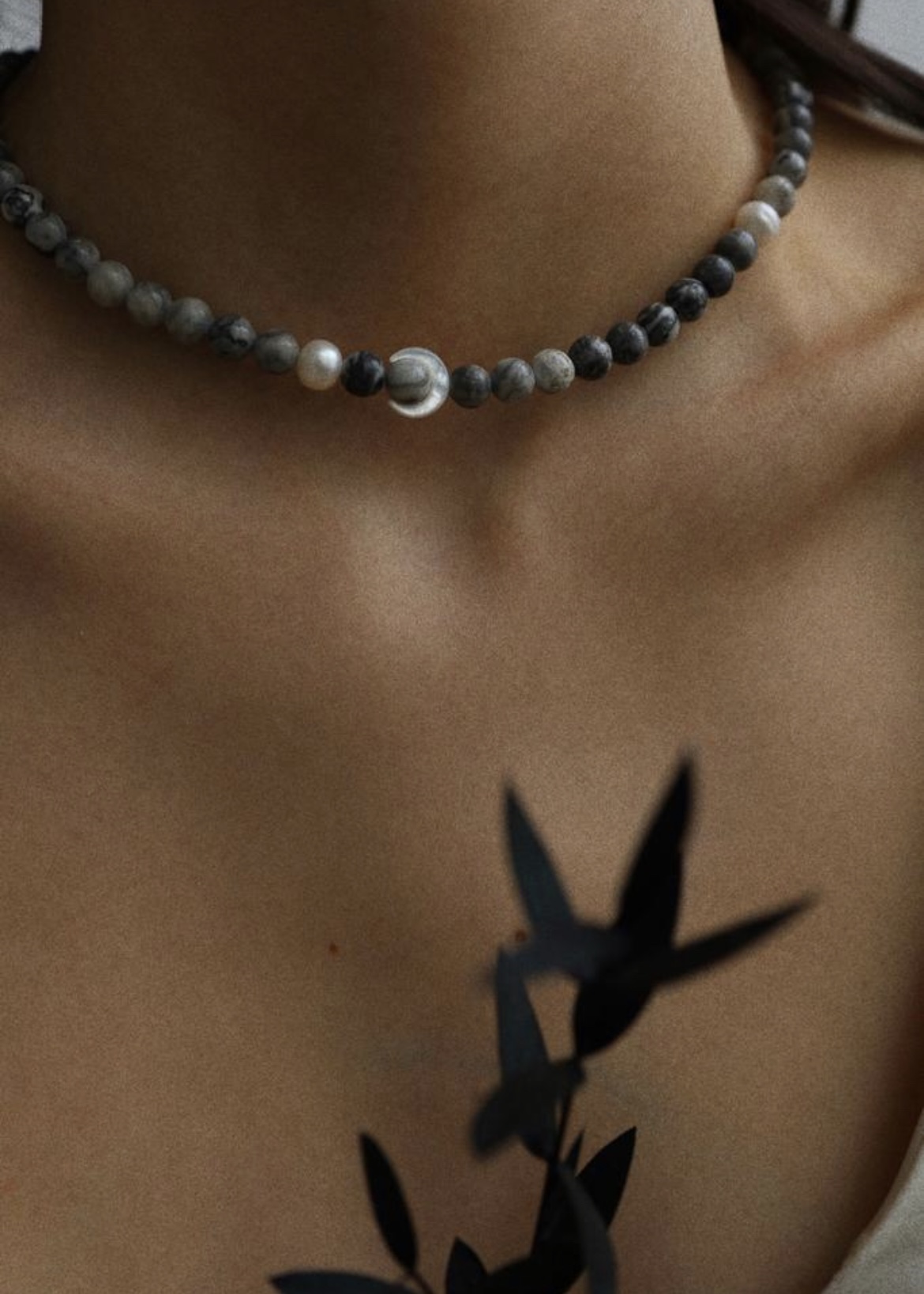 Pearl Jasper Moon I Колье из яшмы с перламутром