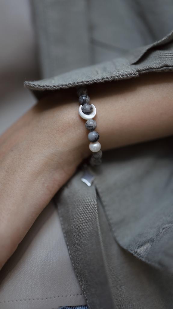 Браслет из яшмы с перламутром I Jasper Moon