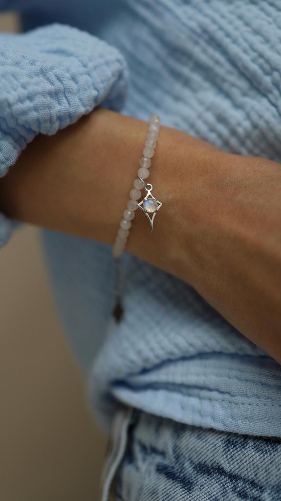 Moonstone Star I Браслет Путеводная звезда с лунным камнем