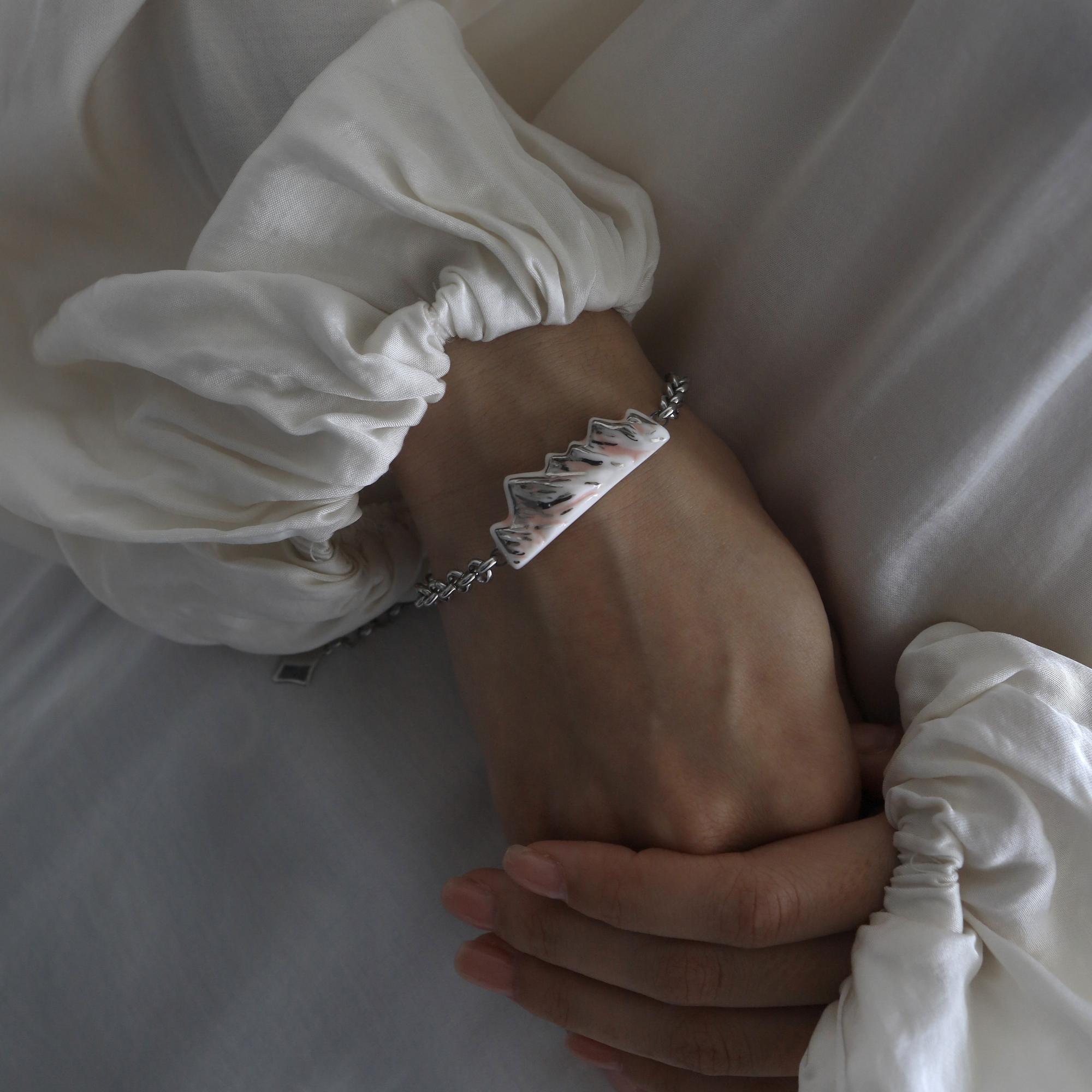 Rose Mountains Bracelet I Браслет Розовые Горы из фарфора