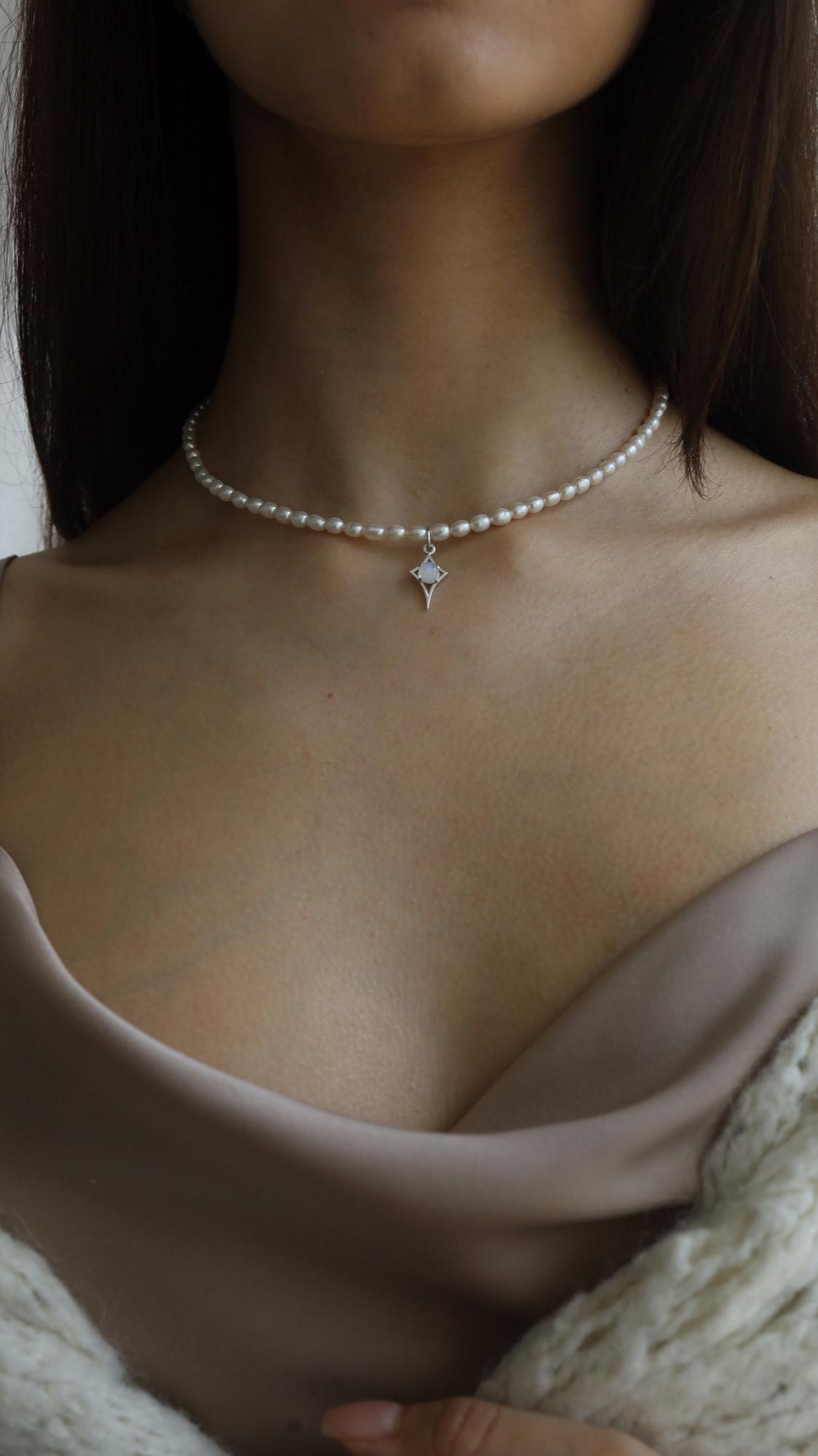 Moonstone Pearl Star I Колье Путеводная звезда с лунным камнем