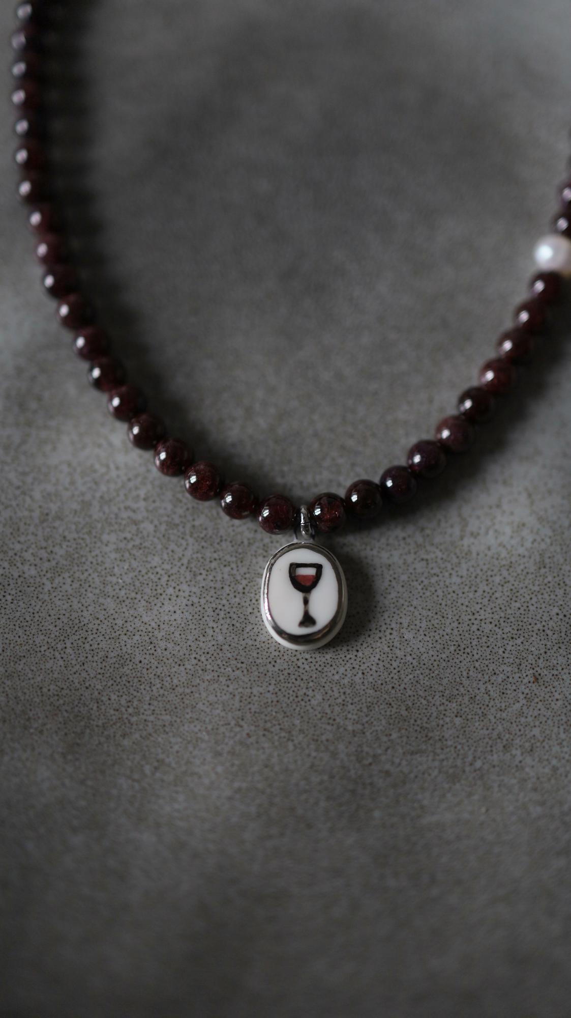 Vine Garnet Necklace I Колье из граната и фарфора