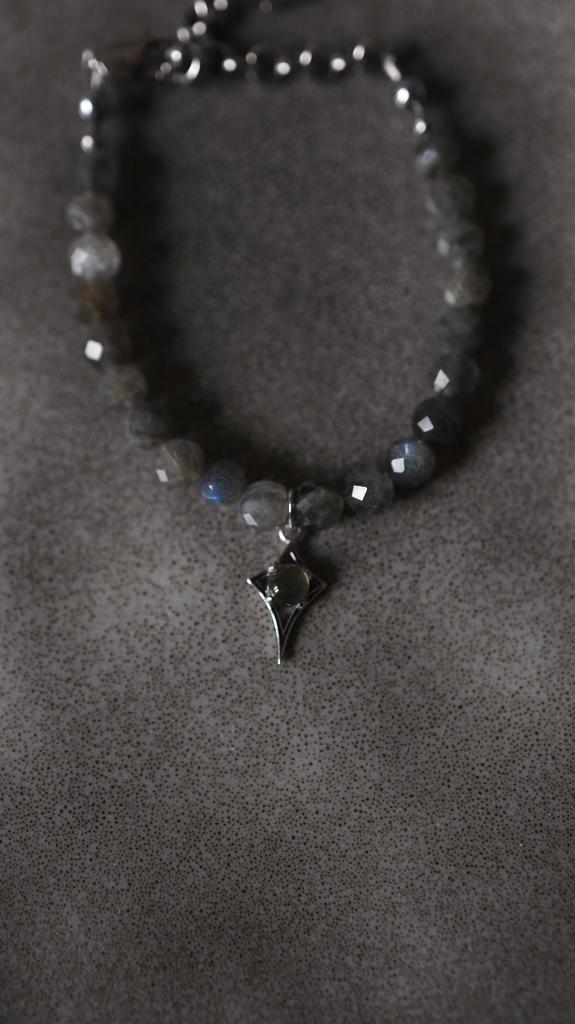 Labradorite Star Bracelet I Браслет Путеводная звезда из лабрадорита