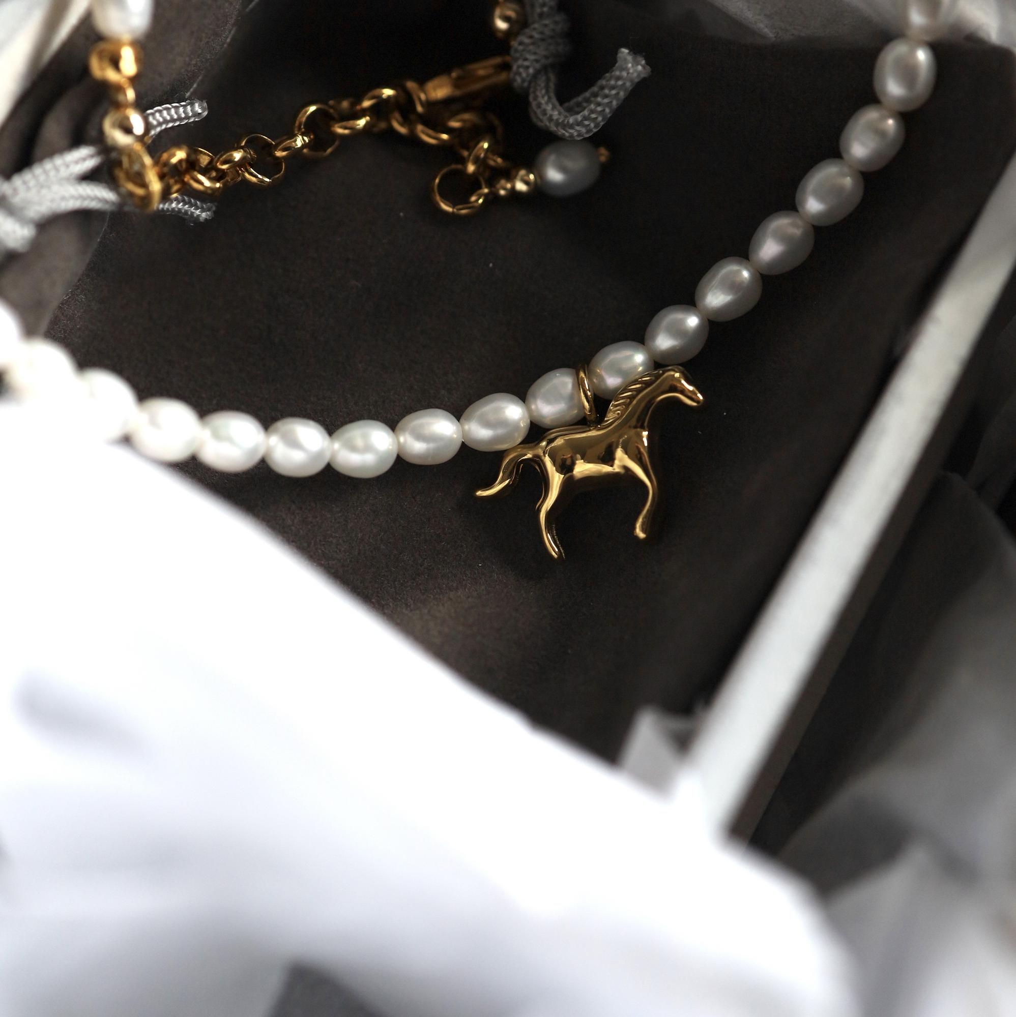 Колье Лошадка с жемчугом I Sunny Horse