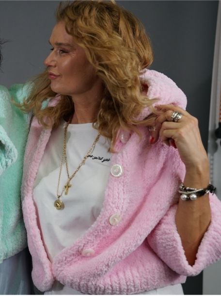 Бомбер "FLUFFY" розовый