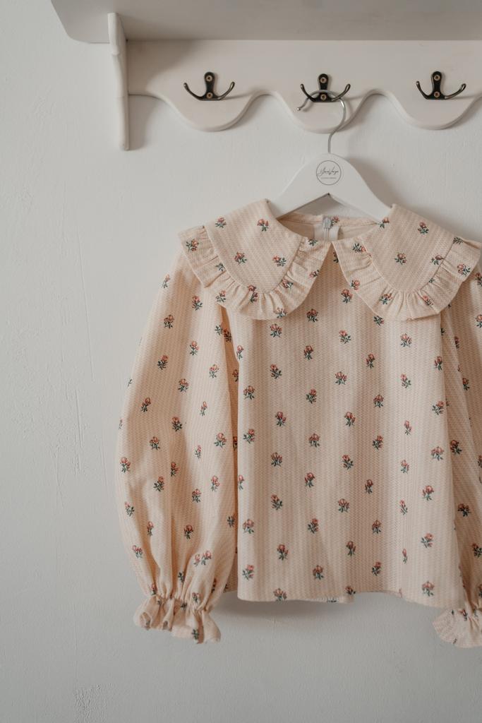 Блузка из тёплого хлопка