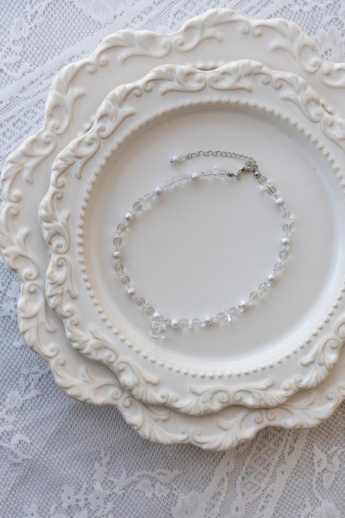 Ожерелье с льдинкой