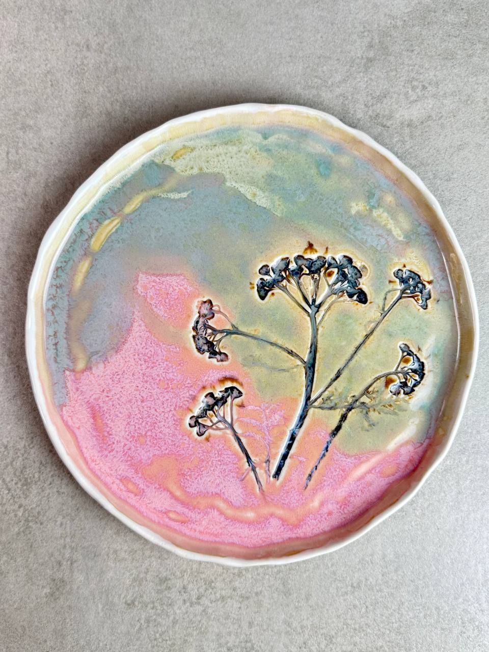 Тарелка "Тысячелистник" 25см