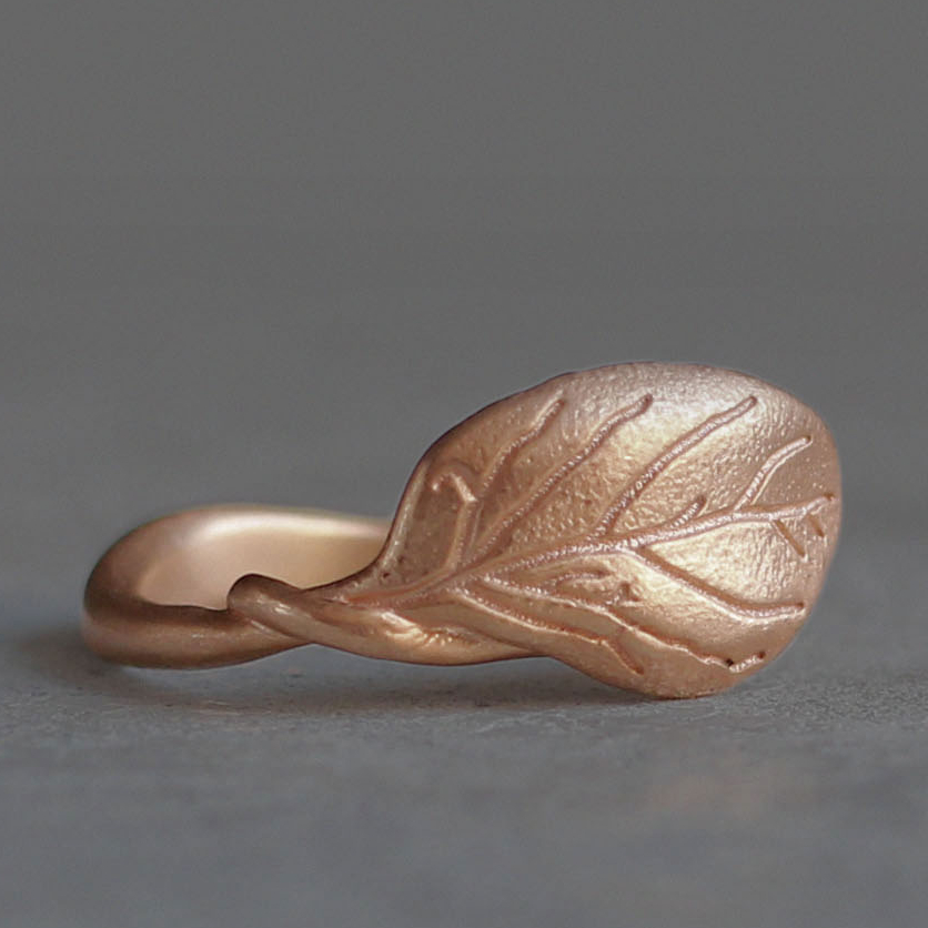 Позолоченное кольцо - Шпинат